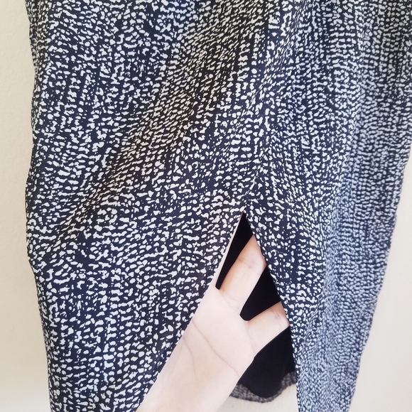 Valette |‎ Abstract Print Petal Skirt size 8 - Picture 3 of 7